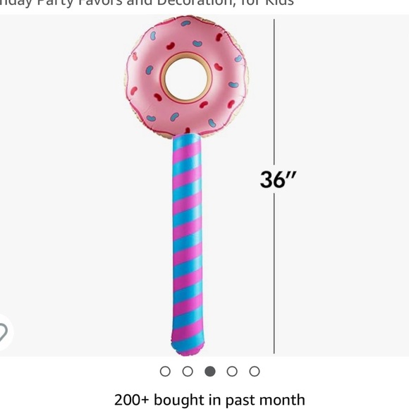 Treat theme inflatable decorations and table clothes - Picture 2 of 7